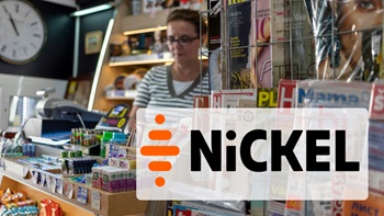 point de la banque nickel dans une librairie locale en Belgique